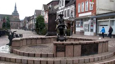 Bodenwerder - M�nchhausen-Brunnen